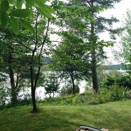 Vakantiehuis Direkt Am Mit Garten Und Parkplatz *